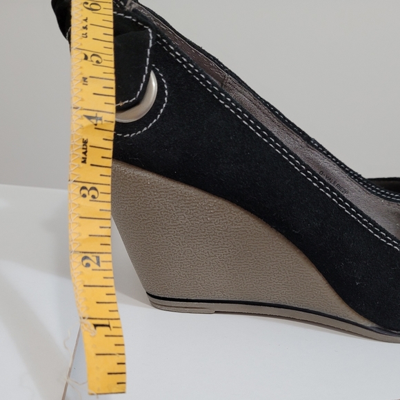 Nine West Wedges Size 9M - Picture 3 of 8